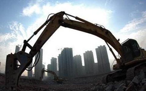 房地产公司拍地不交钱，政府部门合法催收指引