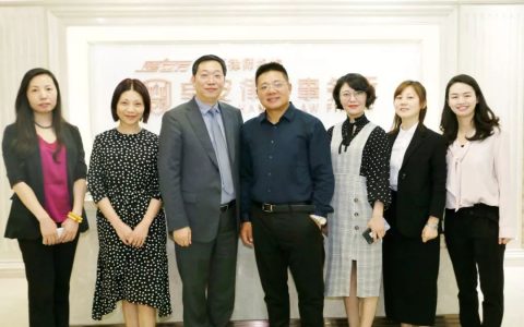 泽大所首席合伙人王小军主任携董事合伙人等一行走访成都交流学习