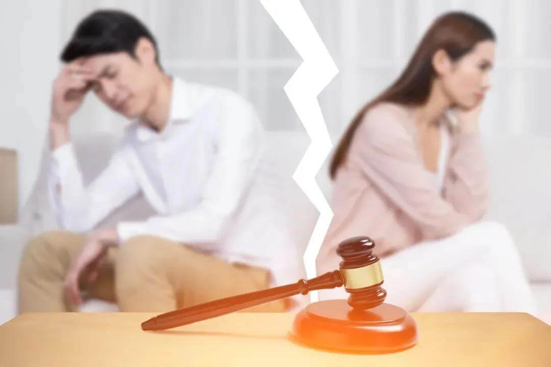 民政部发文：离婚需要30天冷静期，明年起上海离婚须预约申请