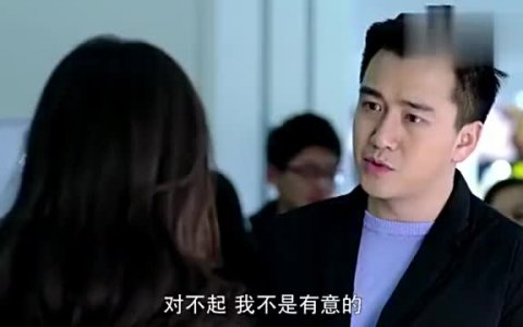 员工想报复领导，却认错人误杀了同事，受害者算工伤吗？